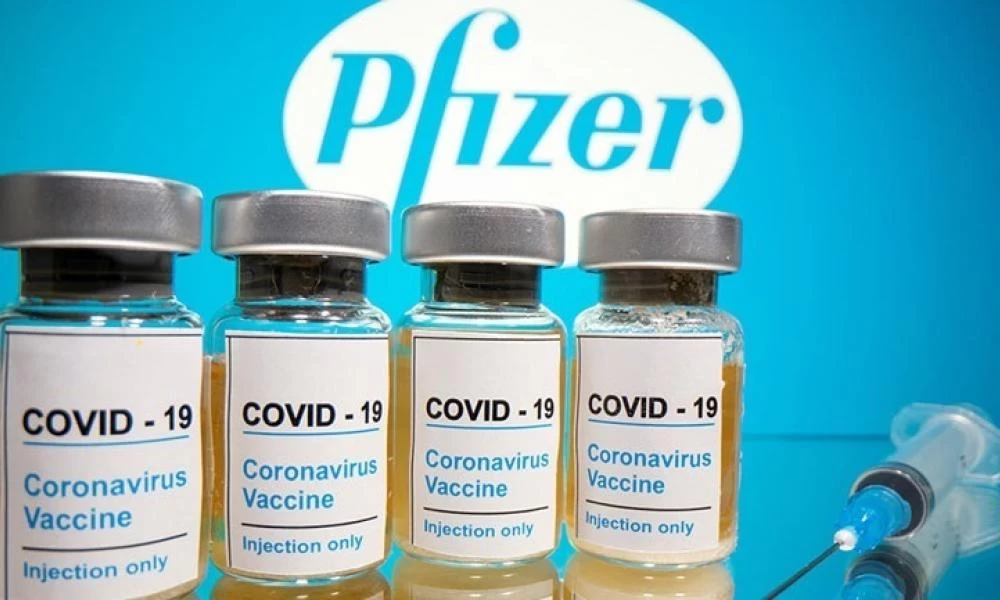Pfizer: "Ταχεία διαδικασία έγκρισης" του εμβολίου στην Ινδία
